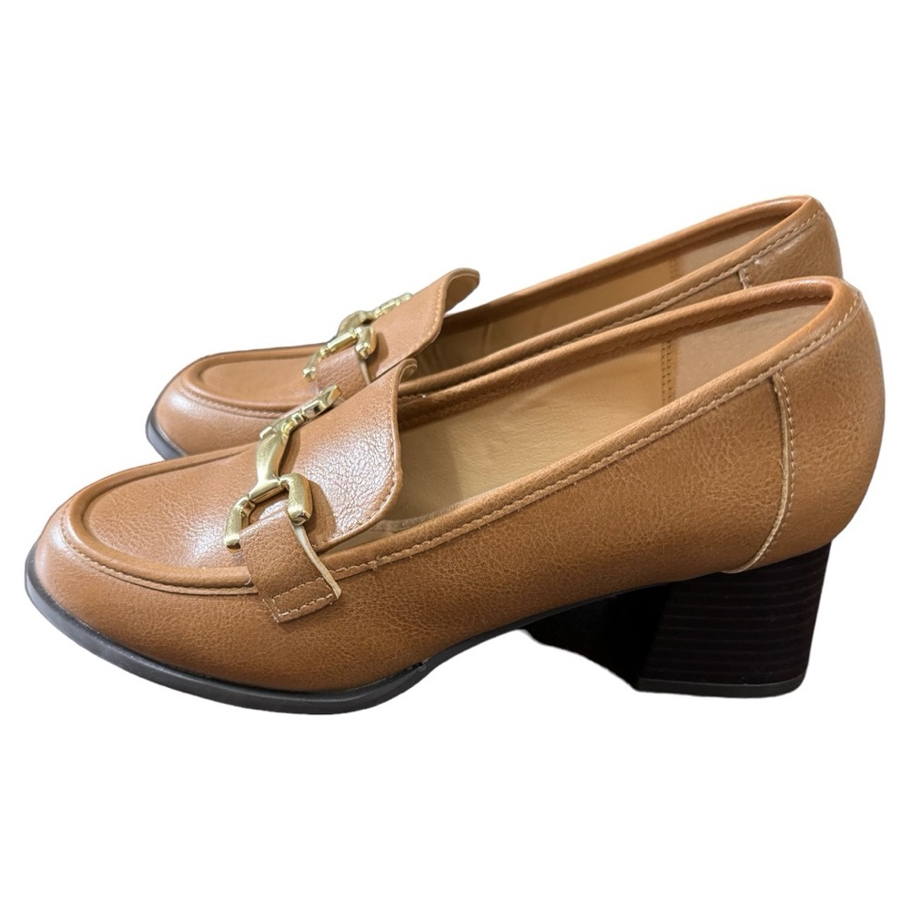 Adrienne Vittadini Tan Women’s Loafers Size 8M NWOT. - Picture 3 of 7